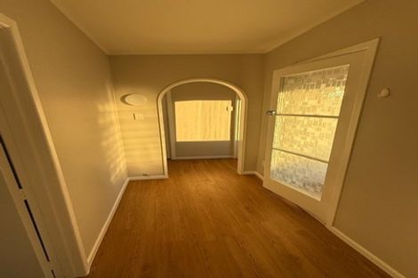 Photo of property in 5 Oak Avenue, Nawton, Hamilton, 3200