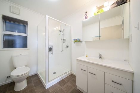 Photo of property in 4 Montague Grove, Stratford, 4332