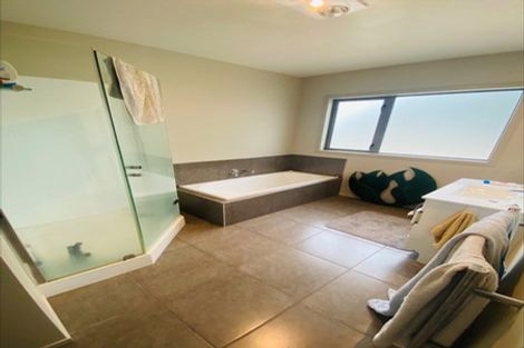 Photo of property in 258 Havelock Road, Akina, Hastings, 4122