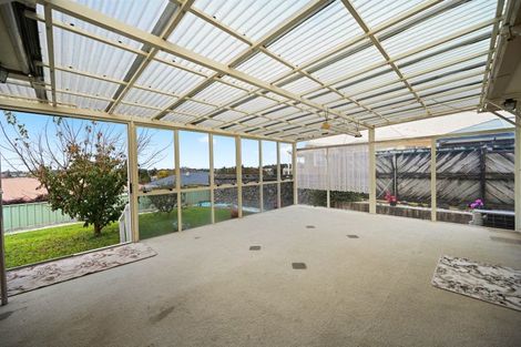 Photo of property in 33 Bartholomew Drive, Nawton, Hamilton, 3200