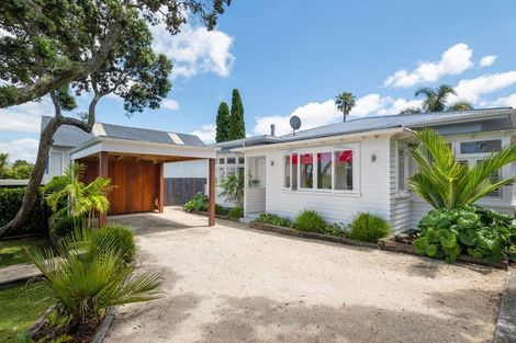 Photo of property in 40 Ngataringa Road, Devonport, Auckland, 0624