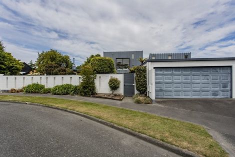 Photo of property in 19 Kent Lodge Avenue, Avonhead, Christchurch, 8042