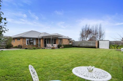 Photo of property in 4 Hibiscus Grove, Rangiora, 7400