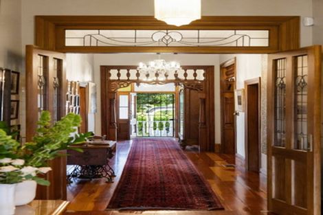 Photo of property in 23 Ruakiwi Road, Hamilton Lake, Hamilton, 3204