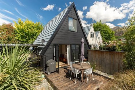 Photo of property in 3/23 Inverness Crescent, Arrowtown, 9302