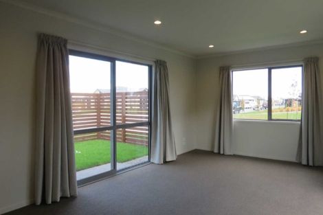 Photo of property in 25 Burford Way, Rolleston, 7615
