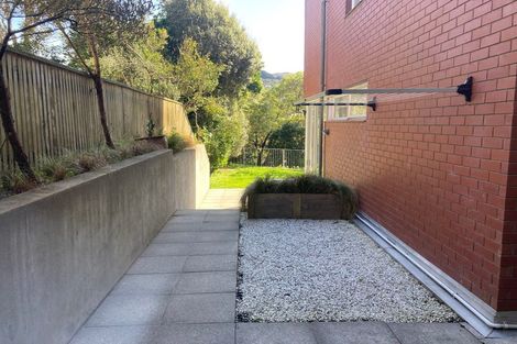 Photo of property in 2b Leslie Street, Wadestown, Wellington, 6012