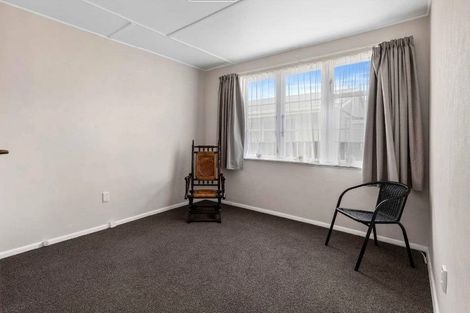 Photo of property in 17 Hewer Crescent, Naenae, Lower Hutt, 5011