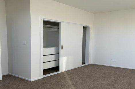 Photo of property in 304/2u Onepu Road, Kilbirnie, Wellington, 6022