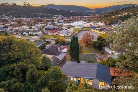 Photo of property in 14a Hawthorn Crescent, Stokes Valley, Lower Hutt, 5019