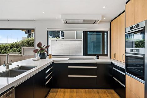 Photo of property in 1/11 William Street, Takapuna, Auckland, 0622