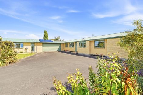 Photo of property in 90 Tyndall Street, Pahiatua, 4910