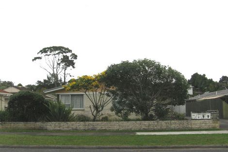 Photo of property in 2/83 Glendale Road, Glen Eden, Auckland, 0602