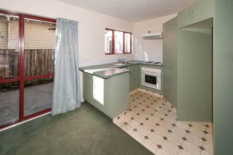 Photo of property in 74 Matipo Street, Riccarton, Christchurch, 8041