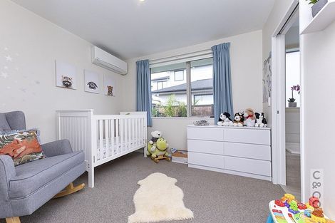 Photo of property in 124 Pohutukawa Parade, Riverhead, 0820