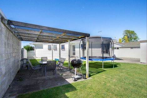 Photo of property in 10 Glamorgan Avenue, Tamatea, Napier, 4112