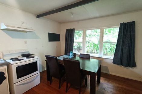 Photo of property in 50 Bedford Street, Northland, Wellington, 6012