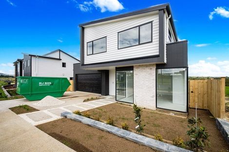 Photo of property in 43 Evergreen Parade, Rosehill, 2113
