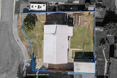 Photo of property in 8 Hassing Place, Cromwell, 9310