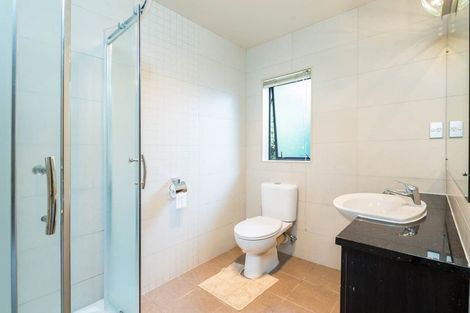 Photo of property in 3 Stroud Place, Henderson, Auckland, 0612
