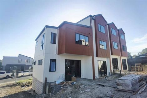 Photo of property in 3/6 Kereru Street, Henderson, Auckland, 0612
