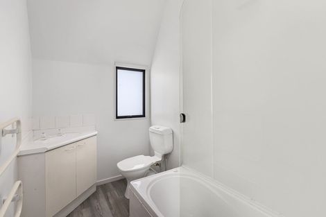 Photo of property in 28d Cranmer Square, Christchurch Central, Christchurch, 8013