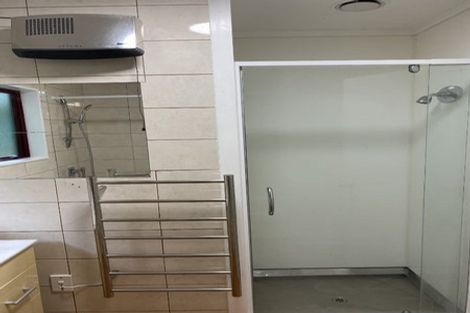 Photo of property in 20 Ted Gilberd Place, Newlands, Wellington, 6037