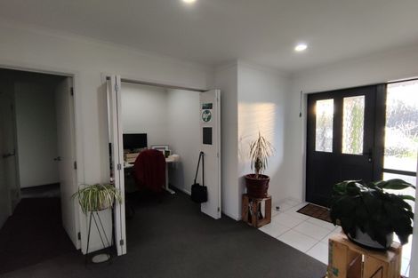 Photo of property in 19 Grabella Place, Papamoa Beach, Papamoa, 3118