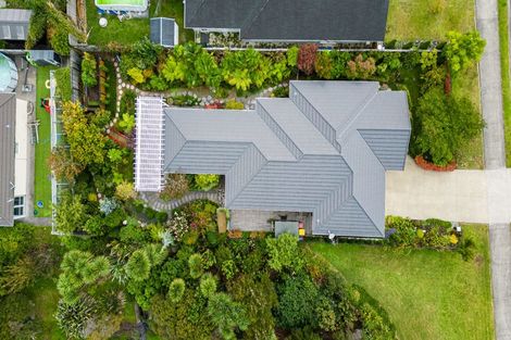 Photo of property in 24 Hooton Drive, Kumeu, 0810