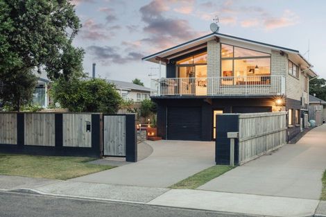 Photo of property in 226 Dickson Road, Papamoa Beach, Papamoa, 3118