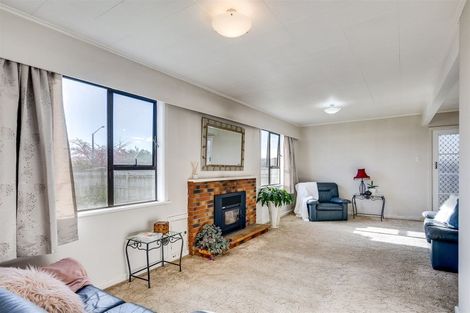 Photo of property in 22 Chester Street, Taradale, Napier, 4112