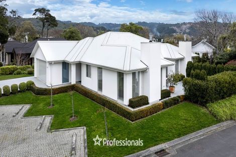 Photo of property in 5 Bateson Way, Heretaunga, Upper Hutt, 5018
