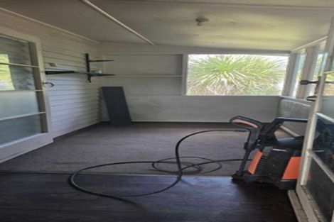 Photo of property in 1 Grayson Avenue, Mangakakahi, Rotorua, 3015