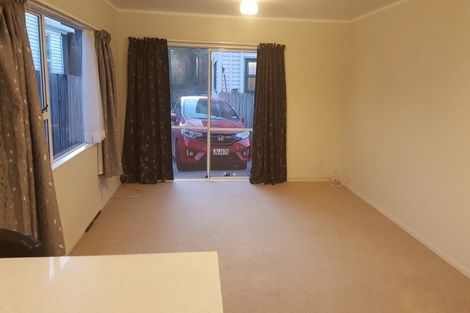 Photo of property in 2f4 Takatimu Way, Johnsonville, Wellington, 6037