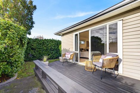Photo of property in 1/11 Chester Street, Taradale, Napier, 4112