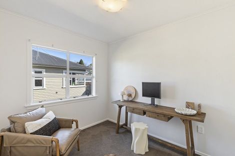 Photo of property in 264 Frankley Road, Ferndale, New Plymouth, 4310
