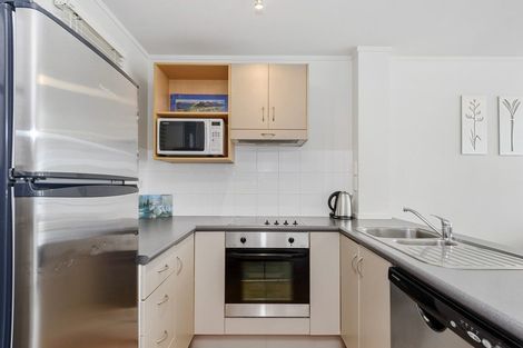 Photo of property in 401/23 Maunganui Road, Mount Maunganui, 3116