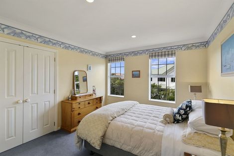 Photo of property in 21 Claverton Grove, Churton Park, Wellington, 6037