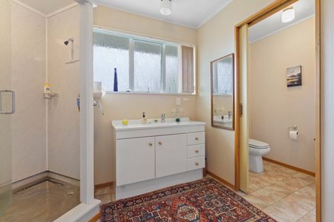 Photo of property in 14 Bell Street, Otaki, 5512