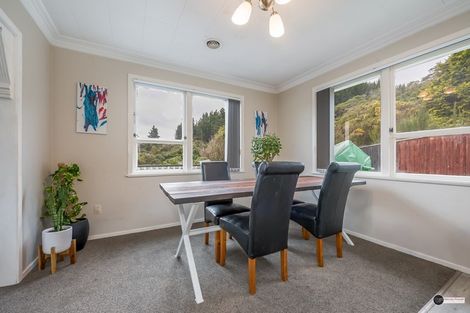 Photo of property in 24 Mimihau Grove, Wainuiomata, Lower Hutt, 5014