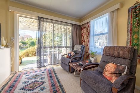 Photo of property in 15 Rugby Street, Waimate, 7924