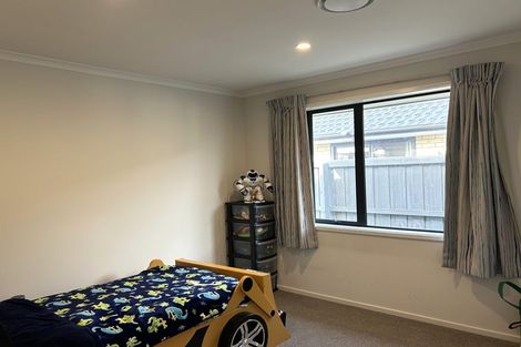 Photo of property in 71 Longcot Drive, Rolleston, 7615