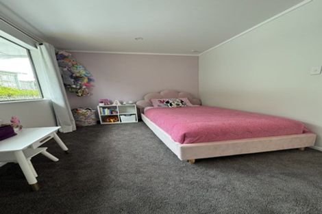 Photo of property in 210b Staithes Drive South, Whitby, Porirua, 5024