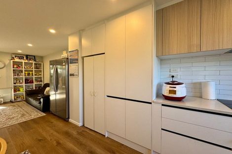 Photo of property in 47 Whai Hua Lane, Mangere Bridge, Auckland, 2022