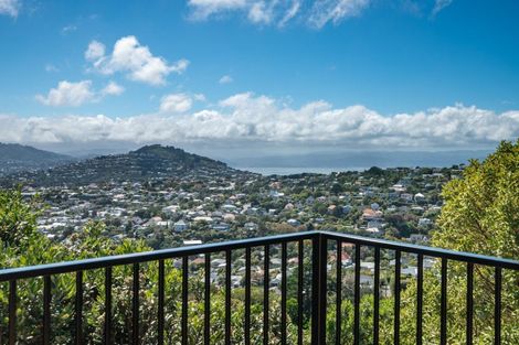 Photo of property in 4 Baxter Way, Karori, Wellington, 6012