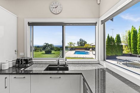 Photo of property in 194 Te Mata Peak Road, Havelock North, 4130
