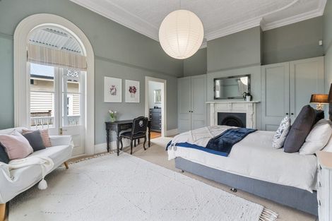 Photo of property in 11 Calliope Road, Devonport, Auckland, 0624