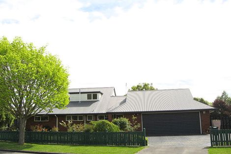Photo of property in 10 Milesbrook Close, Rangiora, 7400