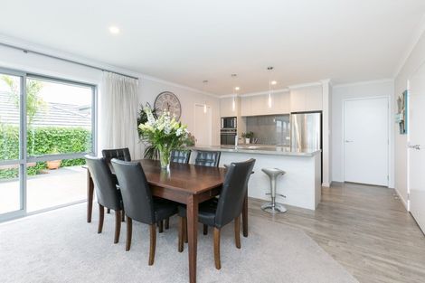 Photo of property in 19 Percy Berry Place, Havelock North, 4130