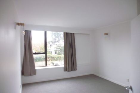 Photo of property in Hobson Court Flats, 18/70u Hobson Street, Thorndon, Wellington, 6011